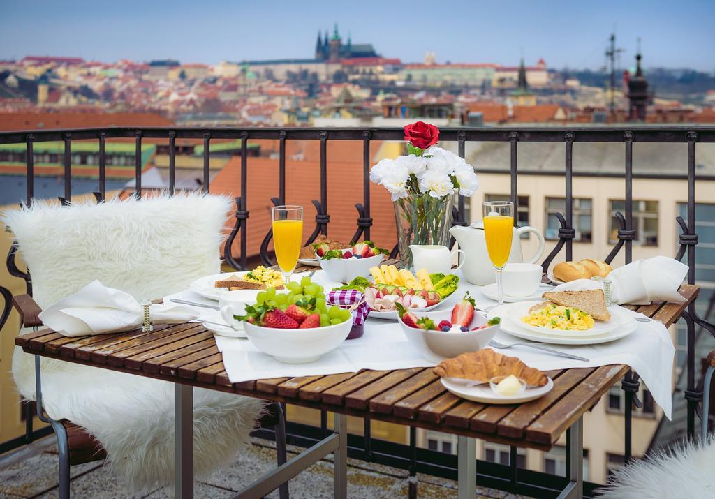 A/C + Terrace Breakfast At Tiffany'S Apartment Prague Luaran gambar